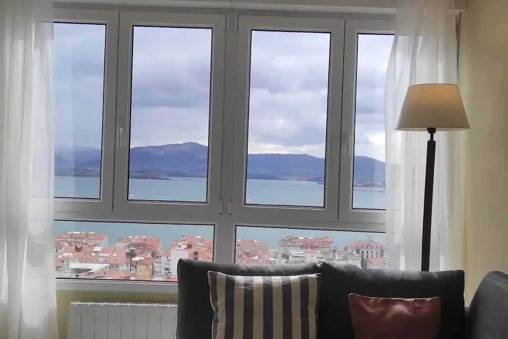 C01A05 Precioso Apartamento Con Vistas Al Mar Santander 0*,  España